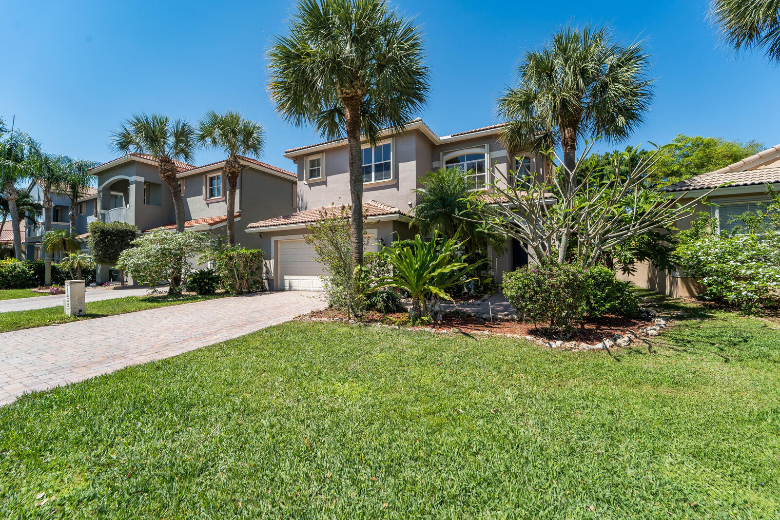 Property Photo: 6593 Lurais Drive FL 33463