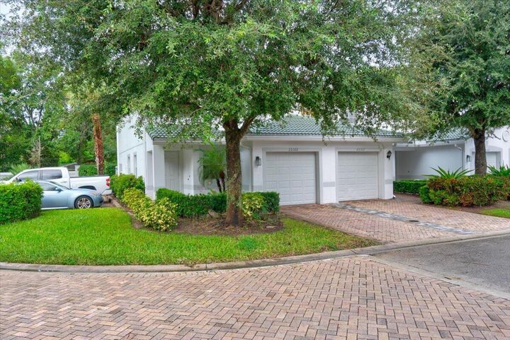 Property Photo:  22160 Majestic Woods Way  FL 33428 
