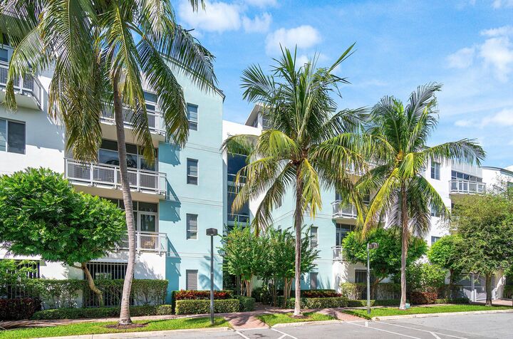 Property Photo: 365 SE 6th Avenue 310 FL 33483