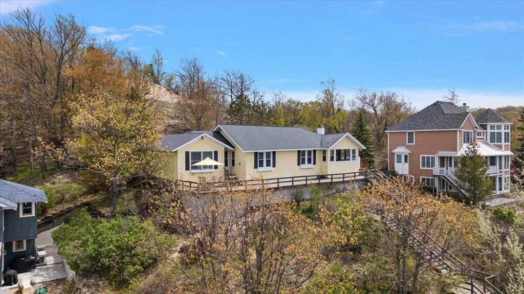 Property Photo: 2448 Blue Bell Court MI 49434