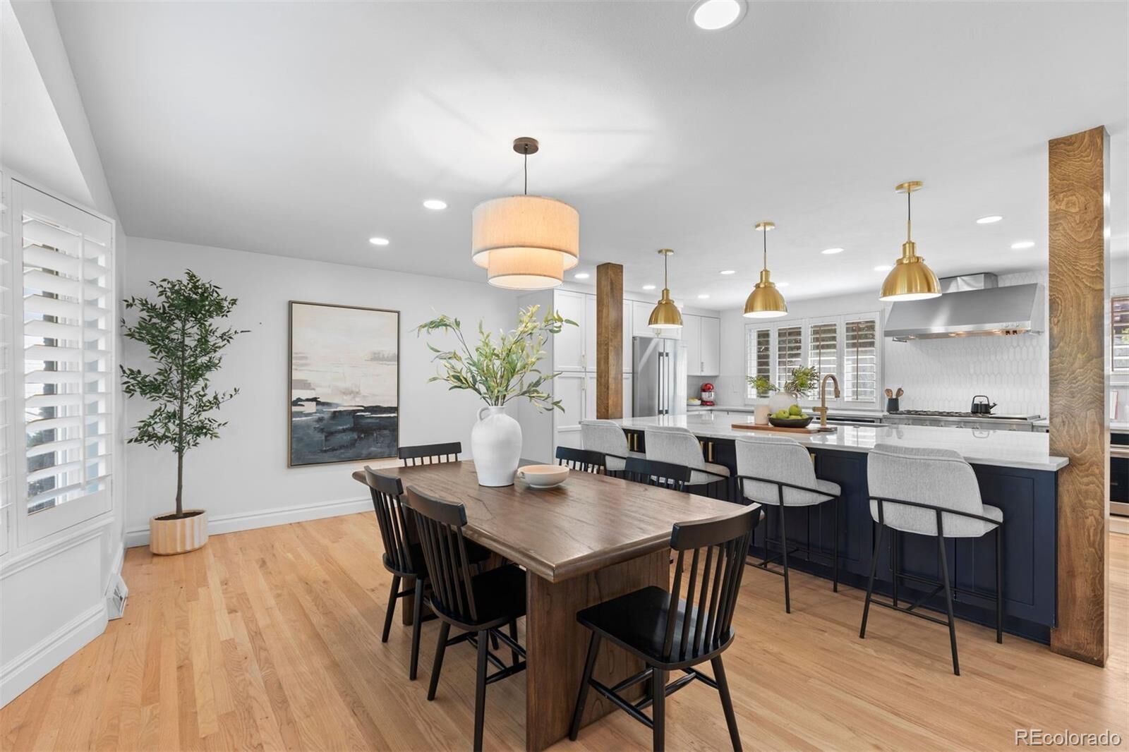 Property Photo:  4424 E Maplewood Avenue  CO 80121 