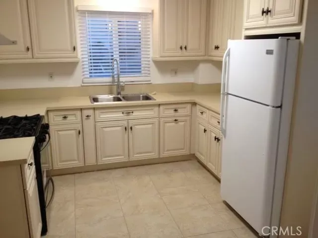 Property Photo:  3810 W Heffron Drive A  CA 91505 