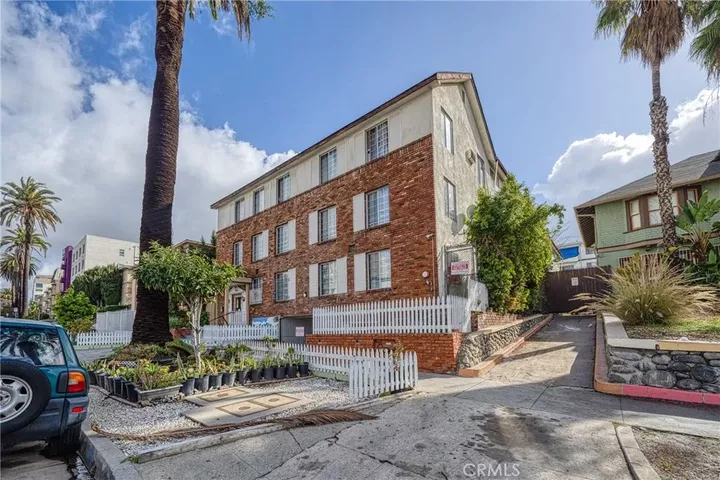 Property Photo:  248 S Occidental  CA 90057 