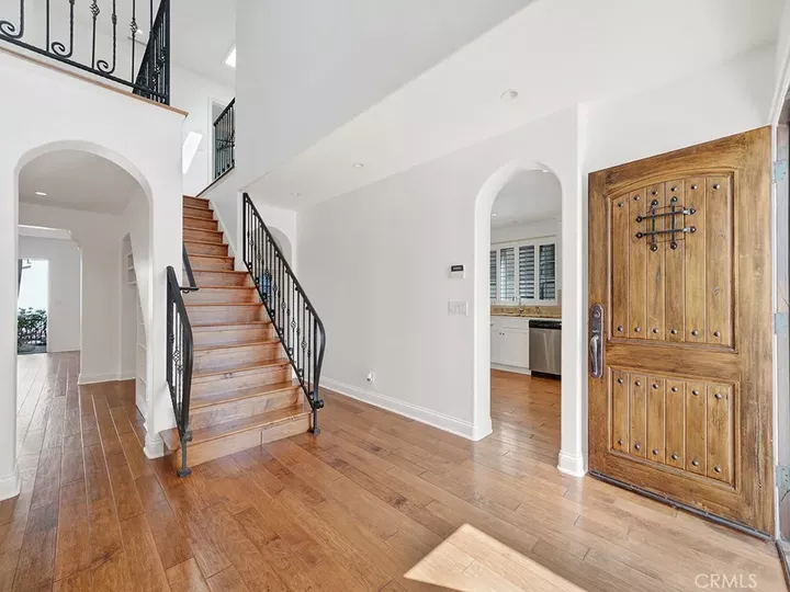 Property Photo:  118 Via Xanthe  CA 92663 