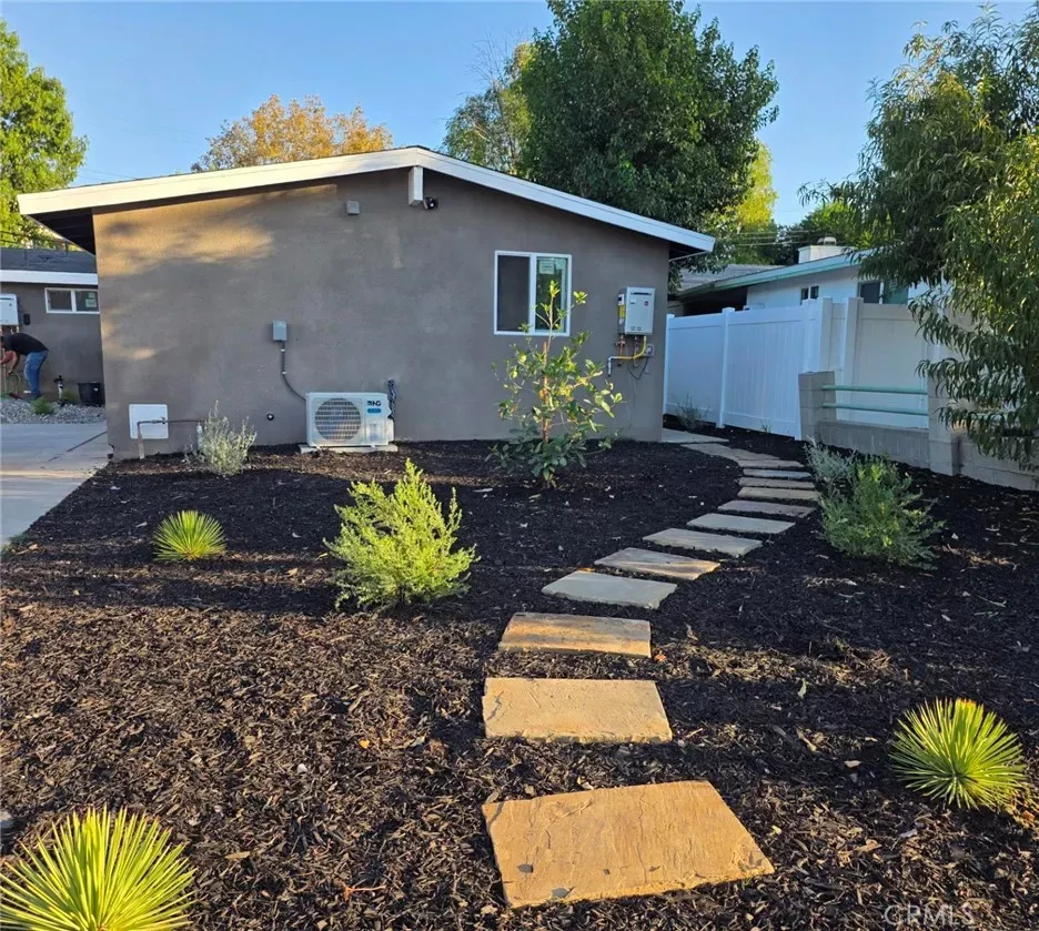 Property Photo:  11158 Orion Ave  CA 91345 