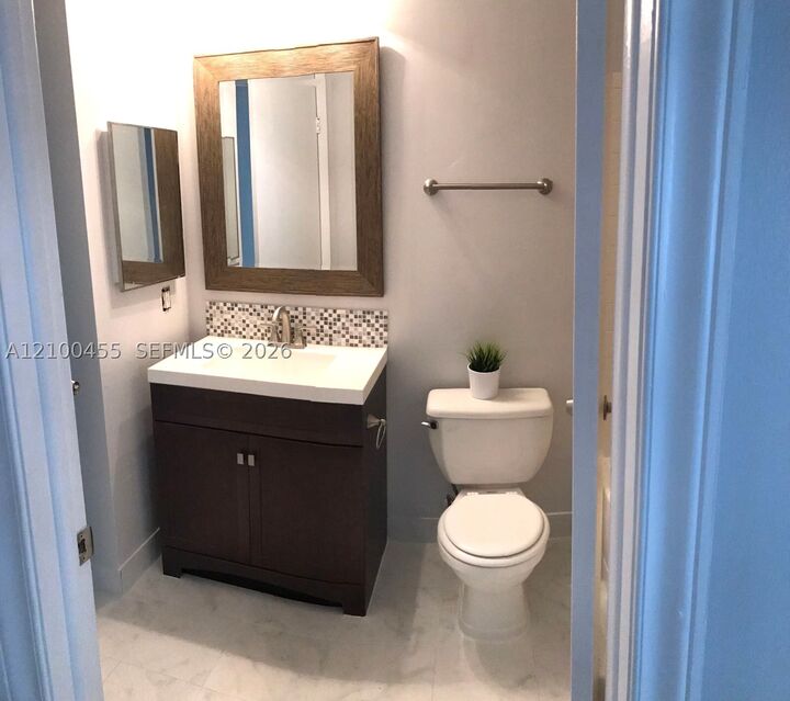 Property Photo:  13902 SW 91st Ter 13902  FL 33186 