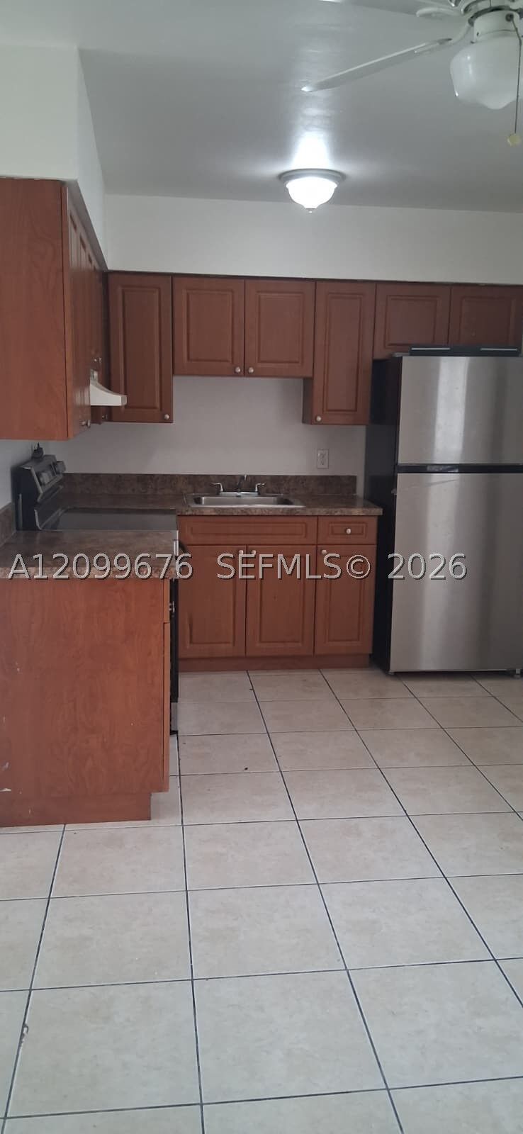 Property Photo:  2332 Fillmore St 1  FL 33020 