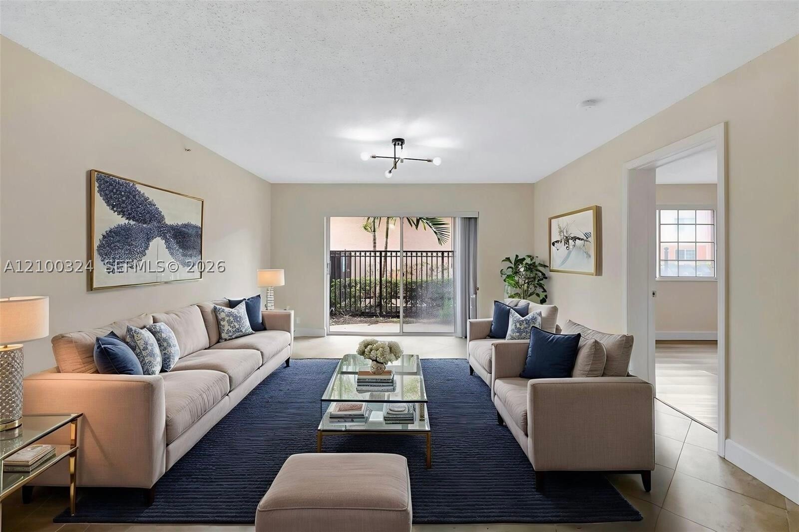 Property Photo: 2009 SE 10th Ave 302 FL 33316