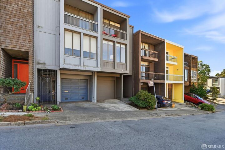 Property Photo:  10 Topaz Way  CA 94131 