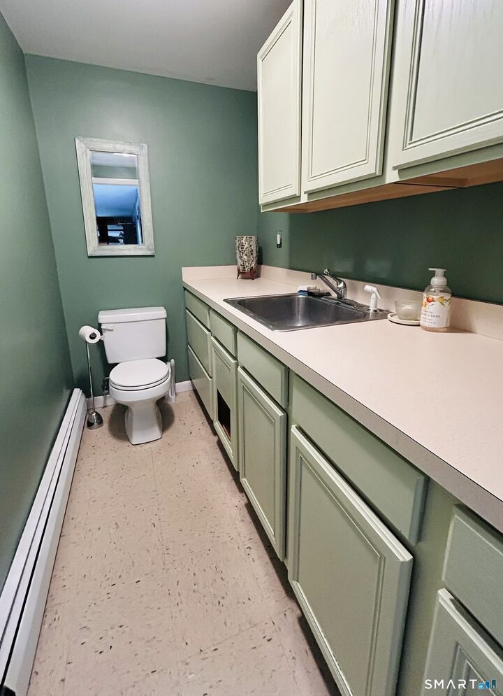 Property Photo:  18 Russo Drive  CT 06518 