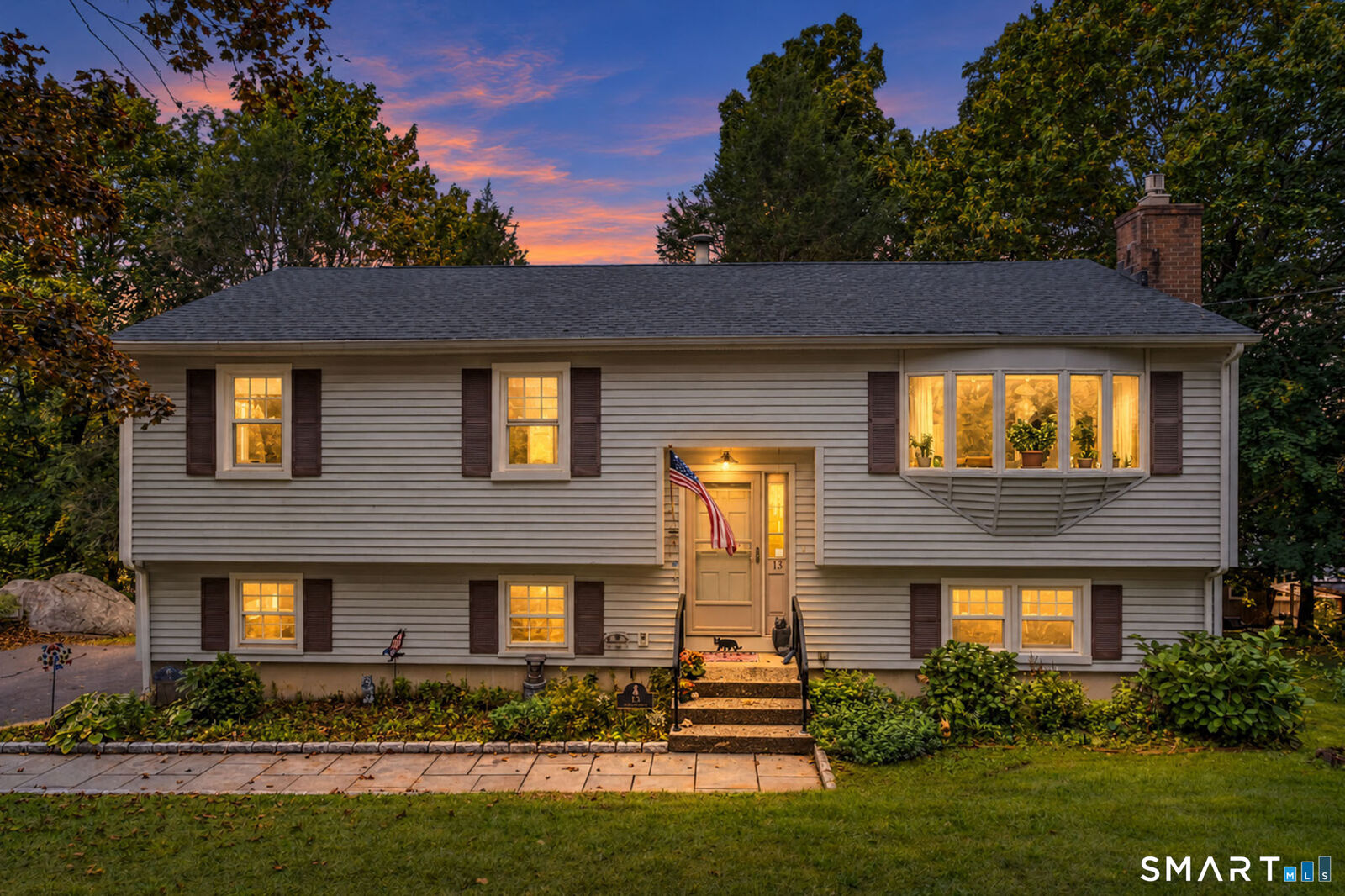 Property Photo: 13 Ken Oaks Drive CT 06810