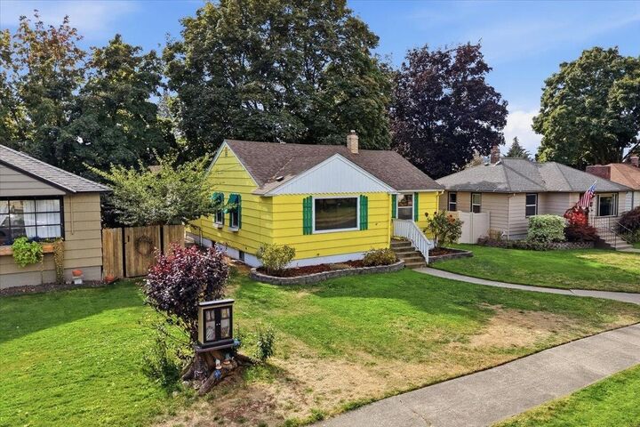 Property Photo: 3711 W Rockwell Ave WA 99205