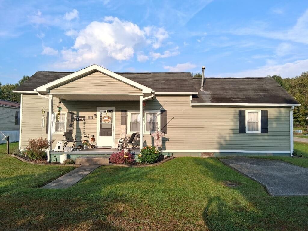 Property Photo:  191 Auta Ave.  OH 45634 
