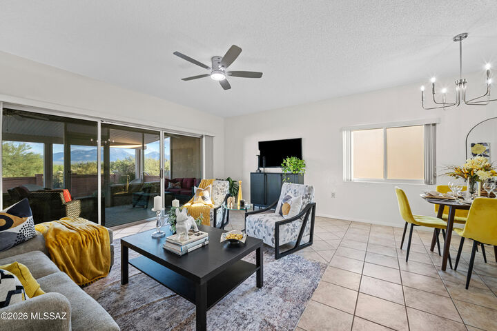 Property Photo:  907 W Rio Altar  AZ 85614 
