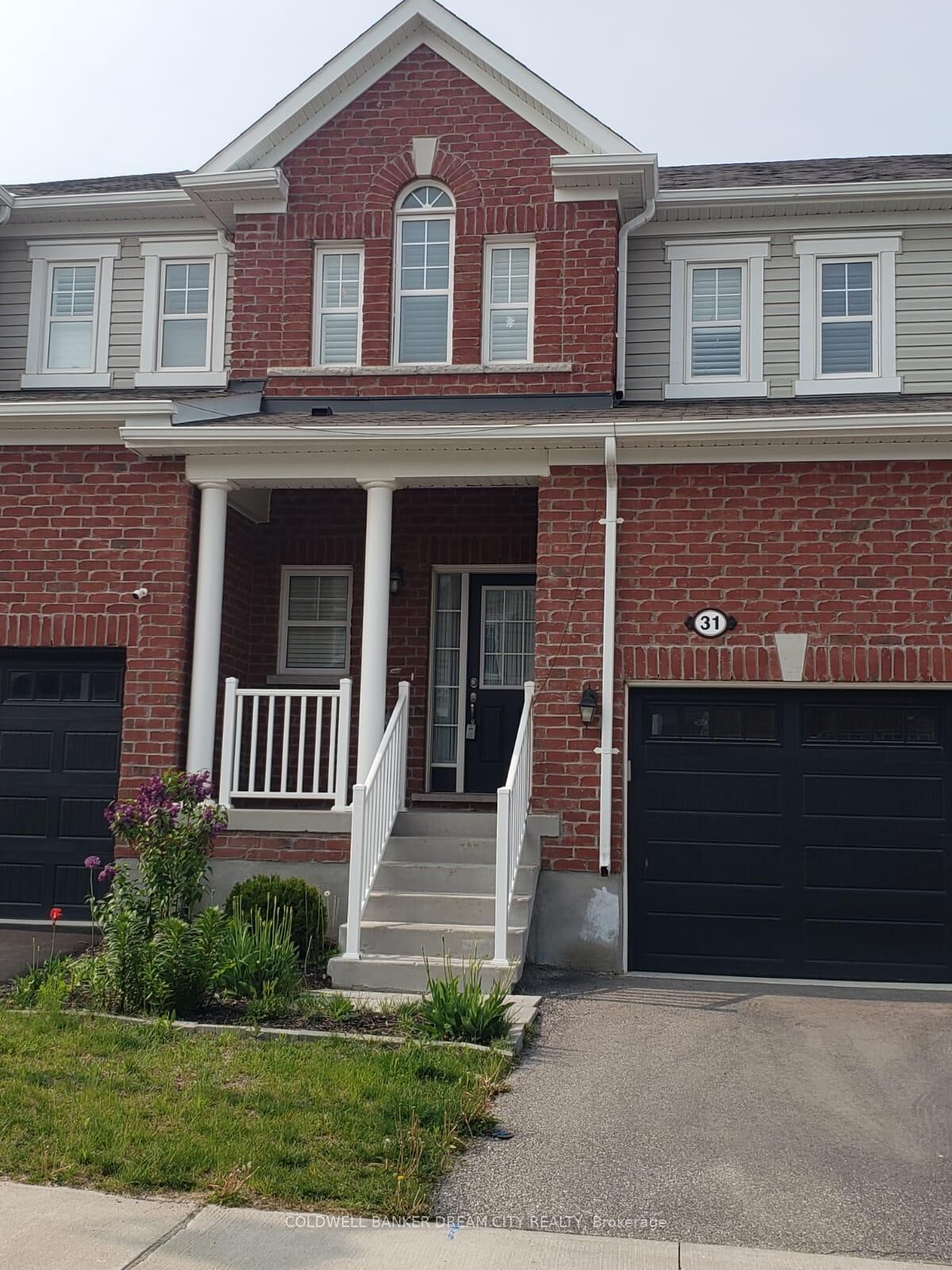 Property Photo:  19 Ridge Road 31  ON N3E 0C7 