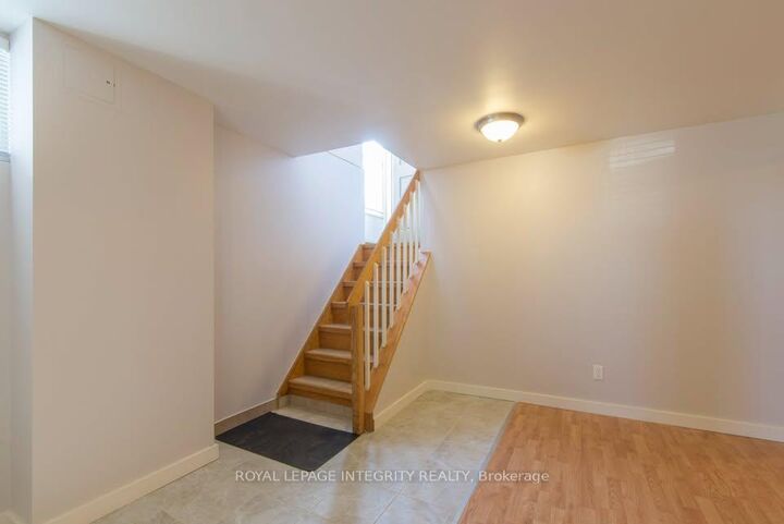 Property Photo:  892 Baseline Road B  ON K2C 0A4 