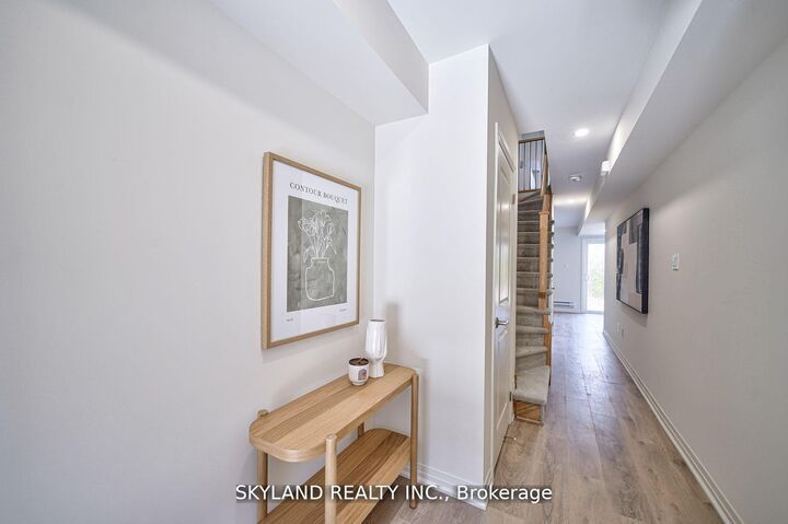 Property Photo:  65 Emmas Way  ON L1R 3K4 