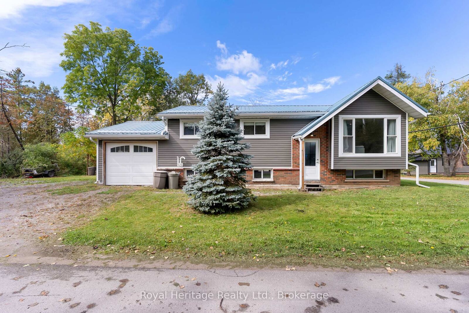 Property Photo:  48 Sliverbirch Street  ON K0M 1L0 