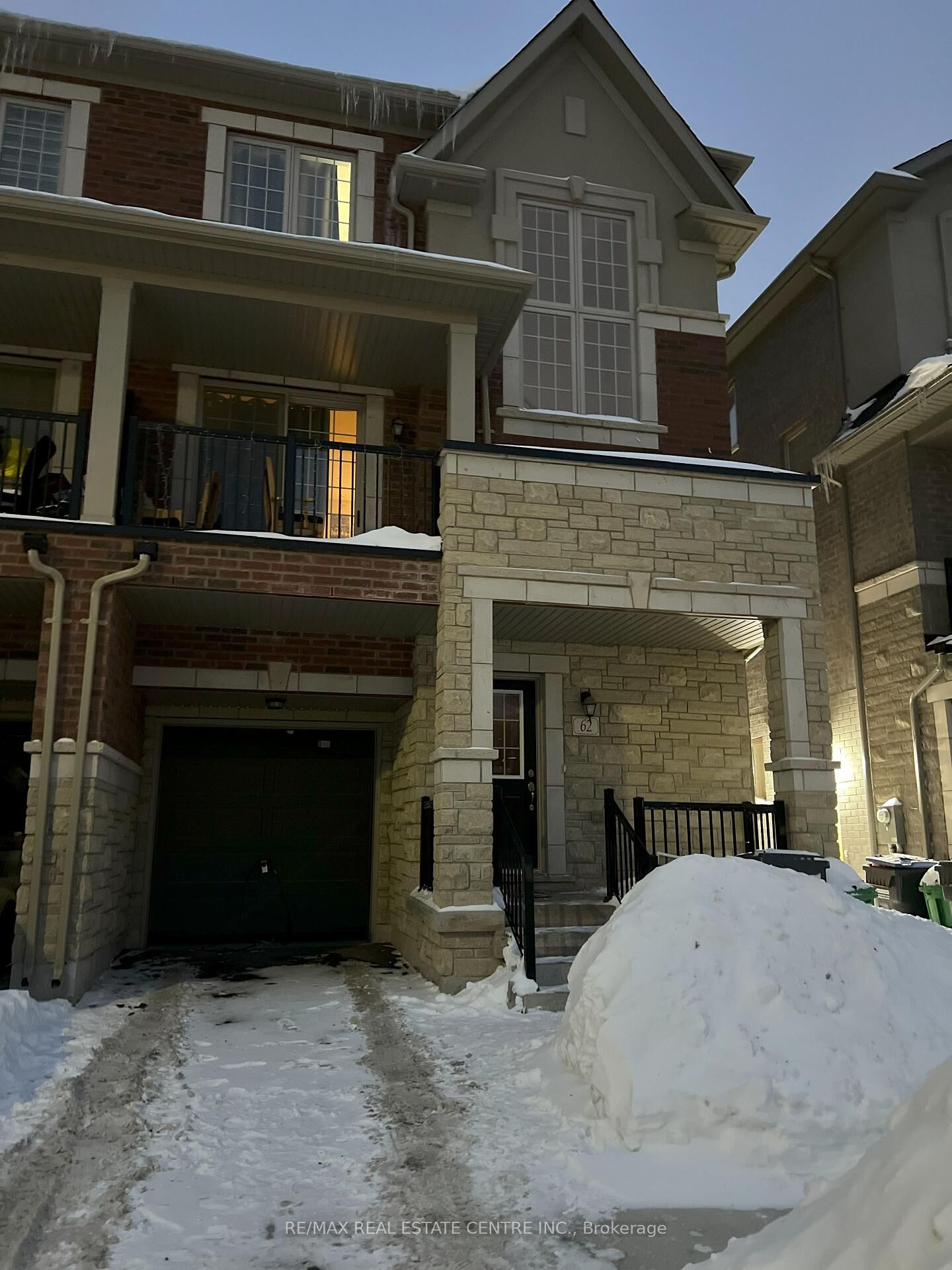 Property Photo:  62 Hashmi Place  ON L6Y 6K1 