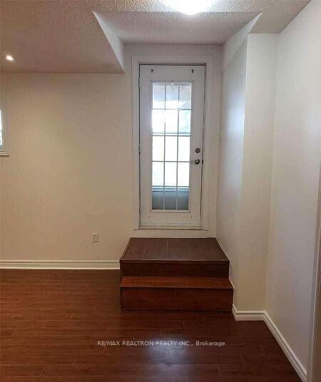 Property Photo:  50 Earl Stewart Drive  ON L4G 7P4 