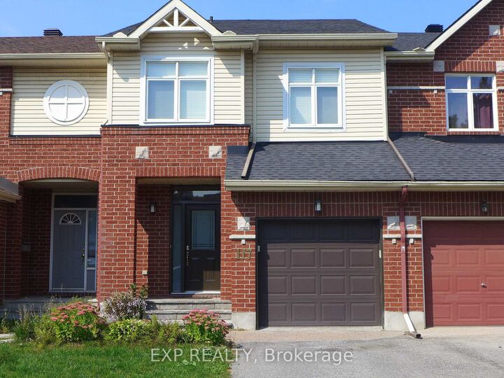 Property Photo:  117 Thornbury Crescent  ON K2G 6J1 