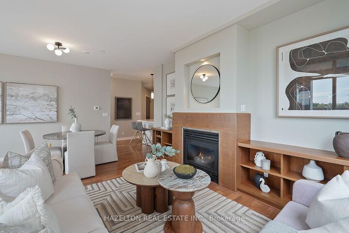 Property Photo: 980 Yonge Street 501 ON M4W 3V8