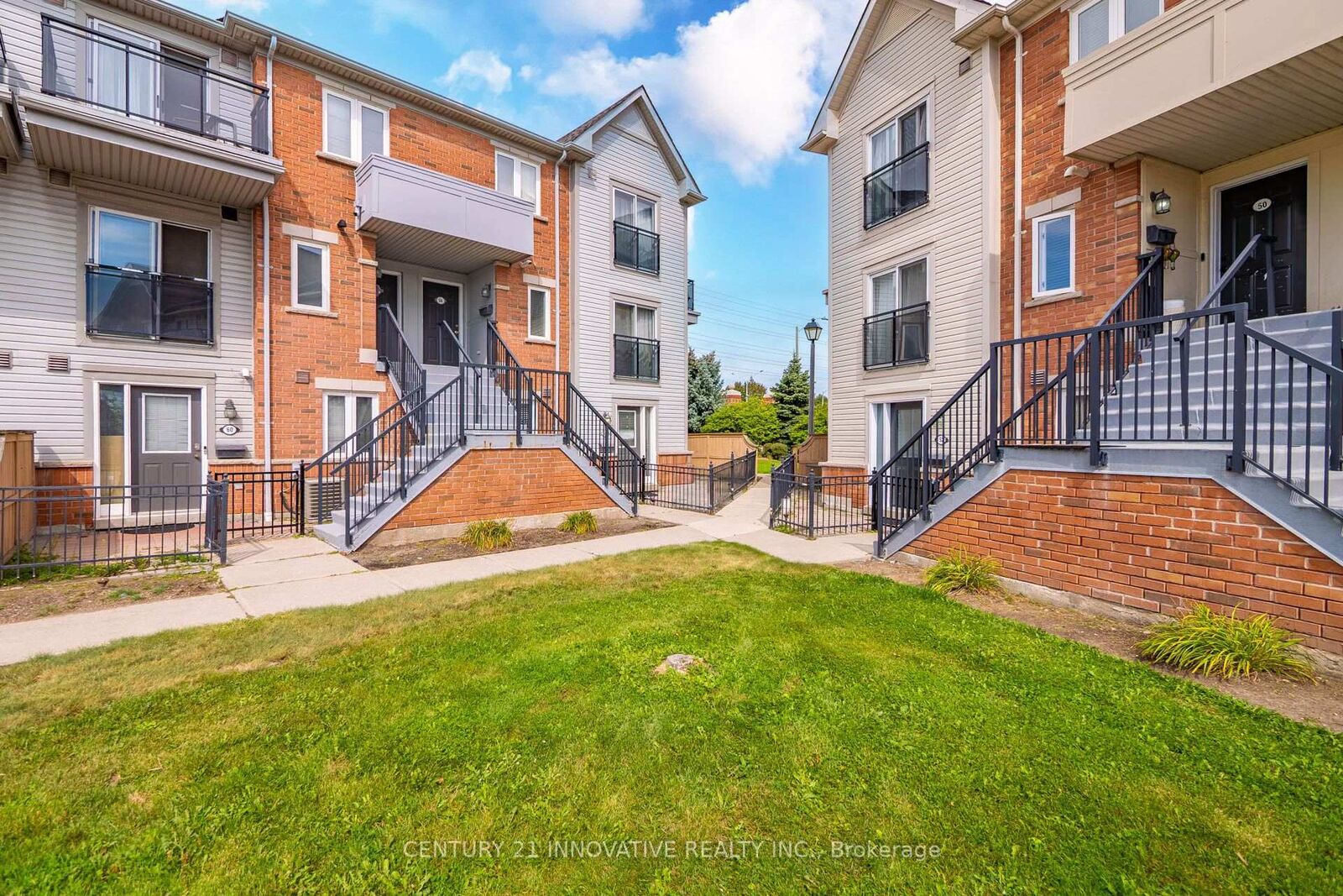 Property Photo:  4620 Guildwood Way 54  ON L5R 1Z3 