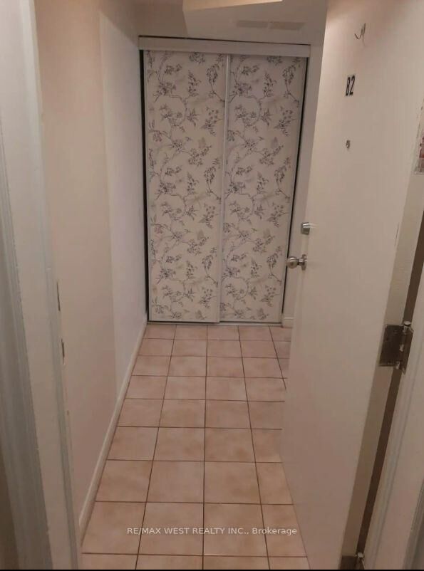 Property Photo: 34 Penhurst Avenue B2 ON M8Y 3A9