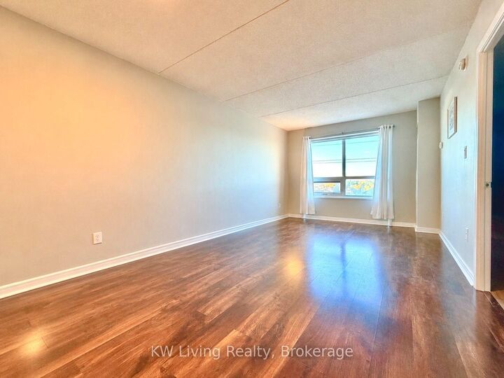 Property Photo:  4600 Steeles Avenue E 505  ON L3R 5J1 