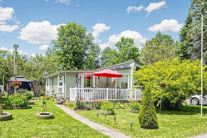 Property Photo:  285 Crydermans Side Road 308  ON L0E 1A0 