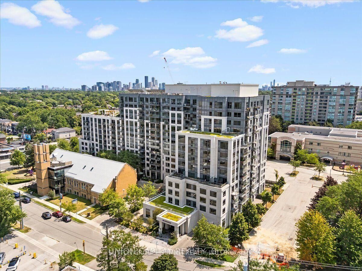 Property Photo:  35 Saranac Boulevard 409  ON M6A 2G4 