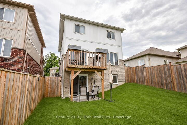 Property Photo:  208 Diana Drive  ON L3V 8J8 