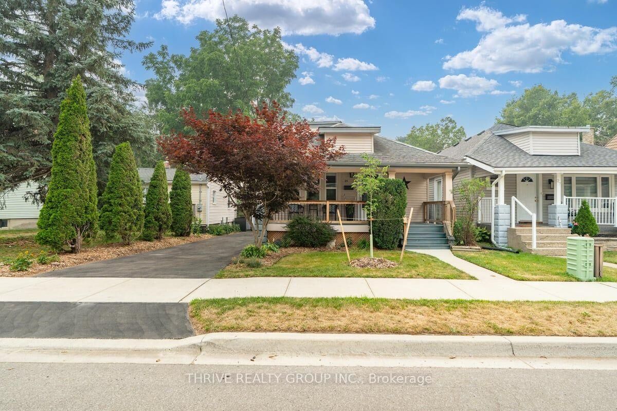 Property Photo:  25 Elm Street  ON N5Z 2K3 