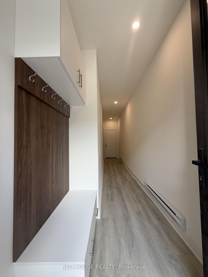 Property Photo:  41 Everett Common  ON L2P 0H1 