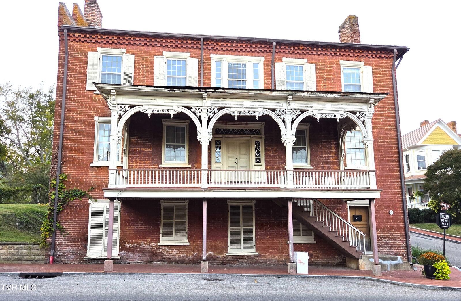 Property Photo: 200 West Main Street TN 37659