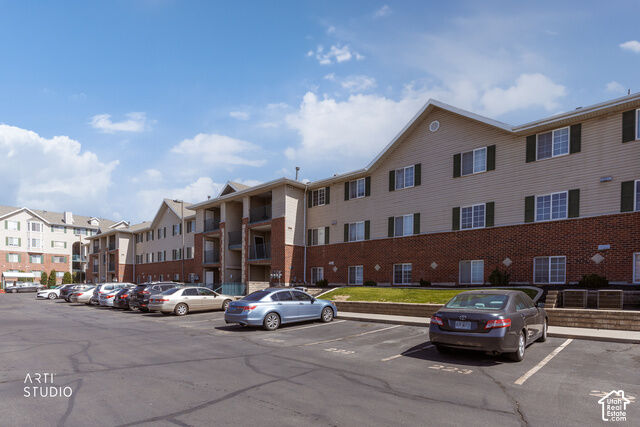 Property Photo: 1230 N 104 W 123 UT 84606