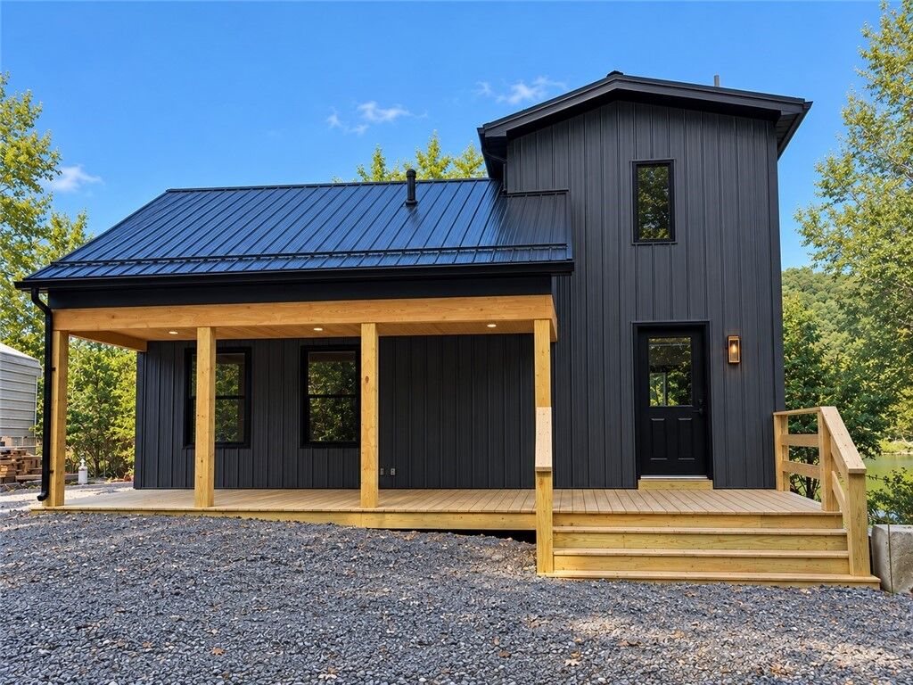 Property Photo: 209 Upper Godfrey Dr PA 15656
