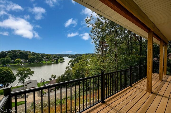 Property Photo:  15 Huron Trail  OH 44644 