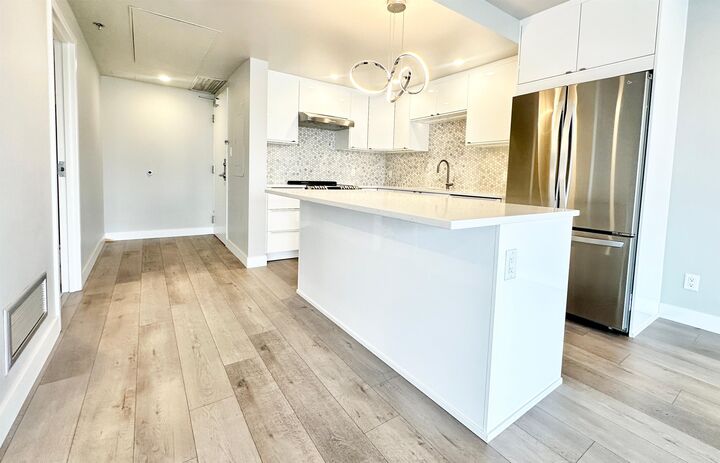 Property Photo:  808 Nelson Street 2008  BC V6Z 1P6 