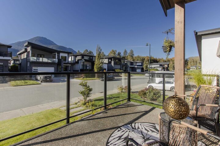 Property Photo:  39320 Cardinal Drive  BC V8B 1A6 