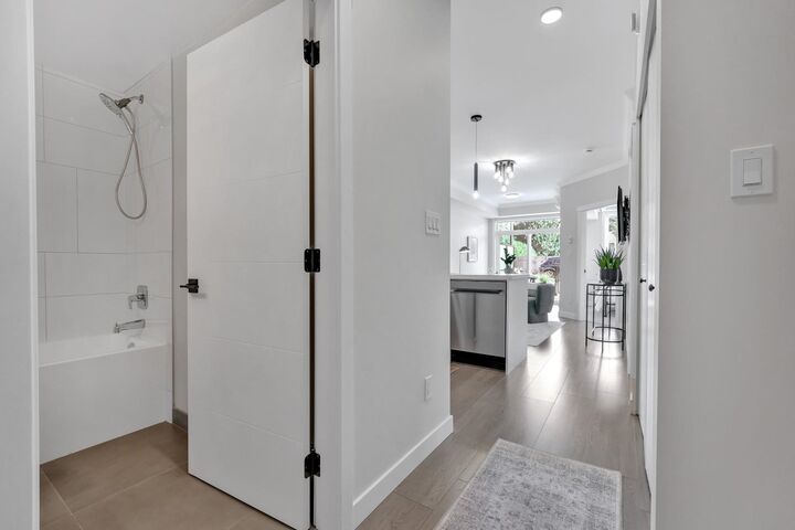 Property Photo: 12143 223 Street 220 BC V2X 4R1