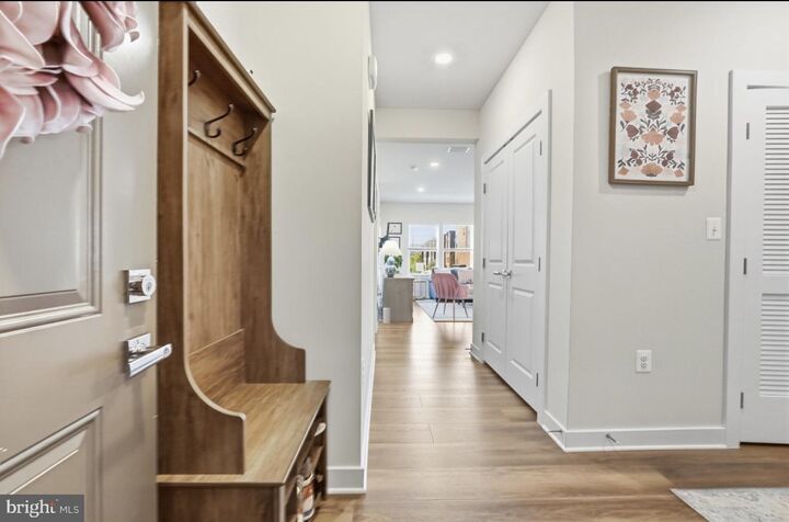 Property Photo:  12875 Mosaic Park Way 4-D  VA 20171 