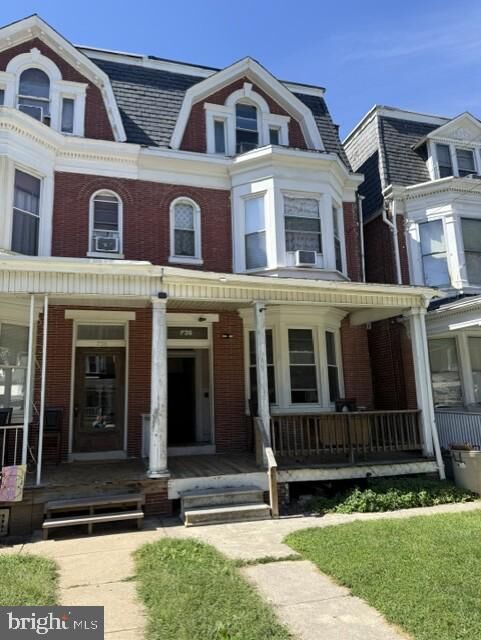 Property Photo:  736 S Queen Street  PA 17403 