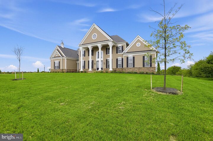 Property Photo:  12221 Parkgate Drive  VA 20181 