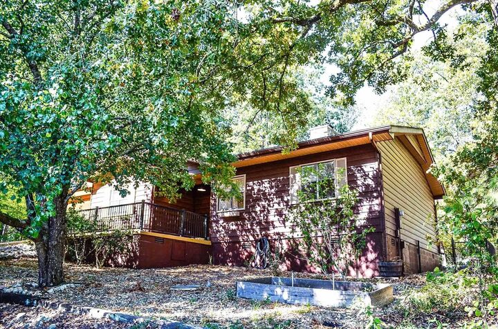Property Photo: 15 Jumilla Lane AR 71909