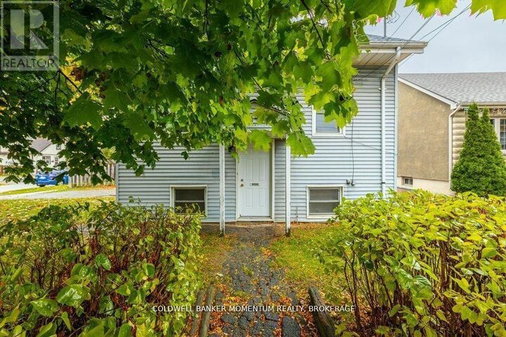 Property Photo:  44 Rykert Street  ON L2S 1Z1 
