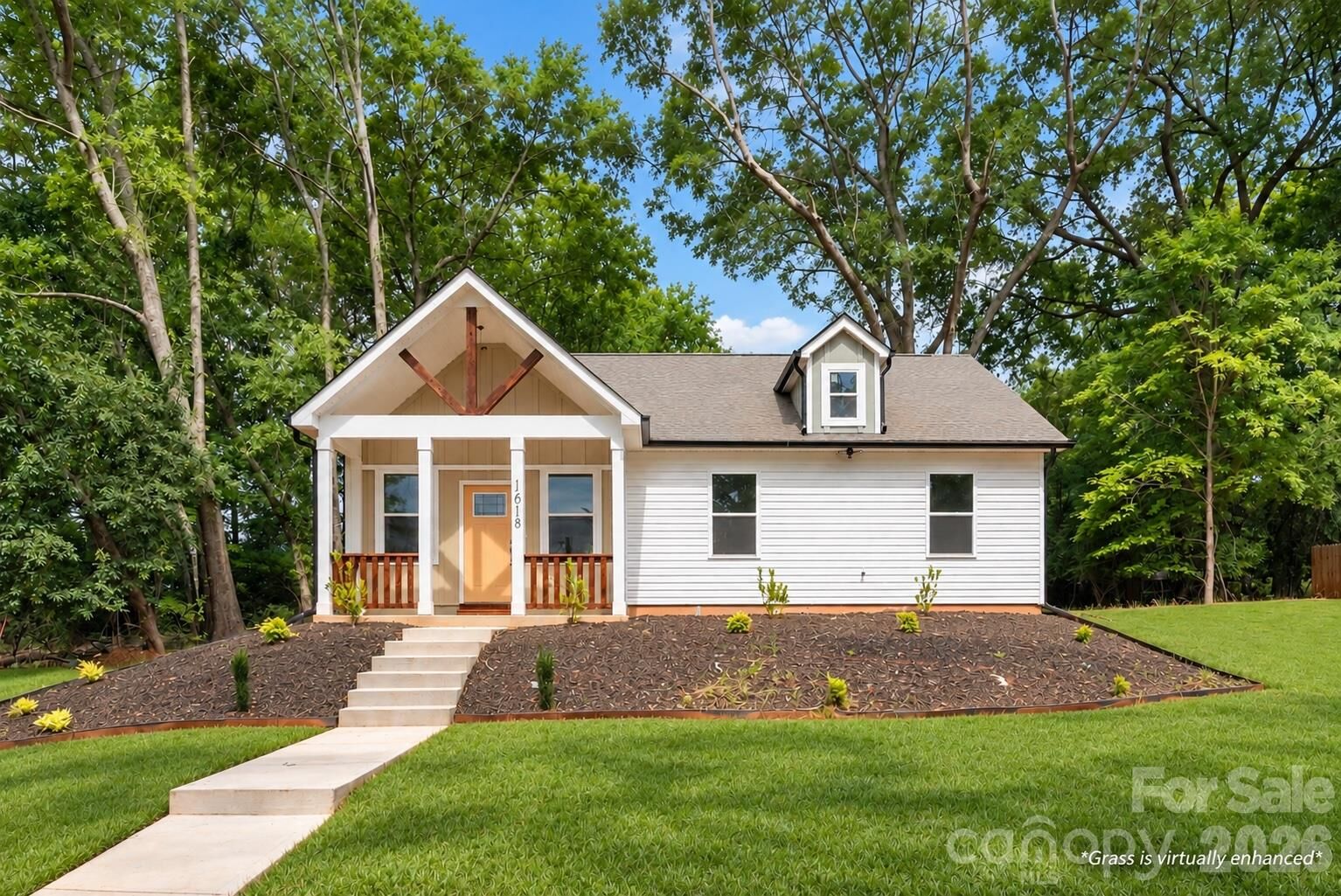 Property Photo:  1618 Eaves Road  NC 28152 