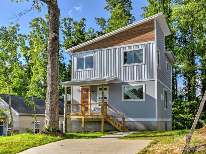 Property Photo: 21 Wilmington Street NC 28806