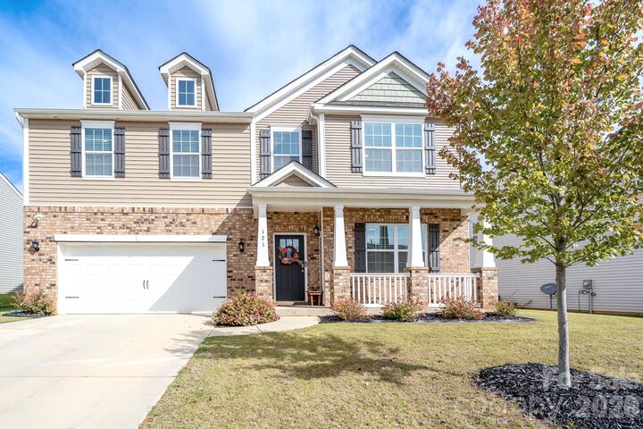 Property Photo:  121 Giant Oak Avenue  NC 28677 