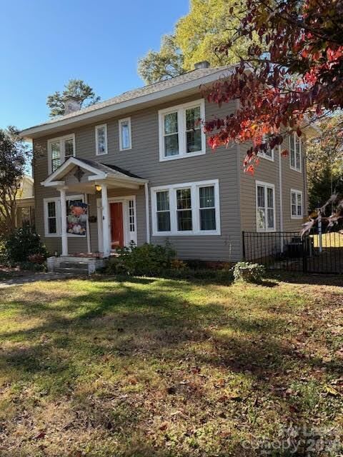 Property Photo: 613 S York Street NC 28052